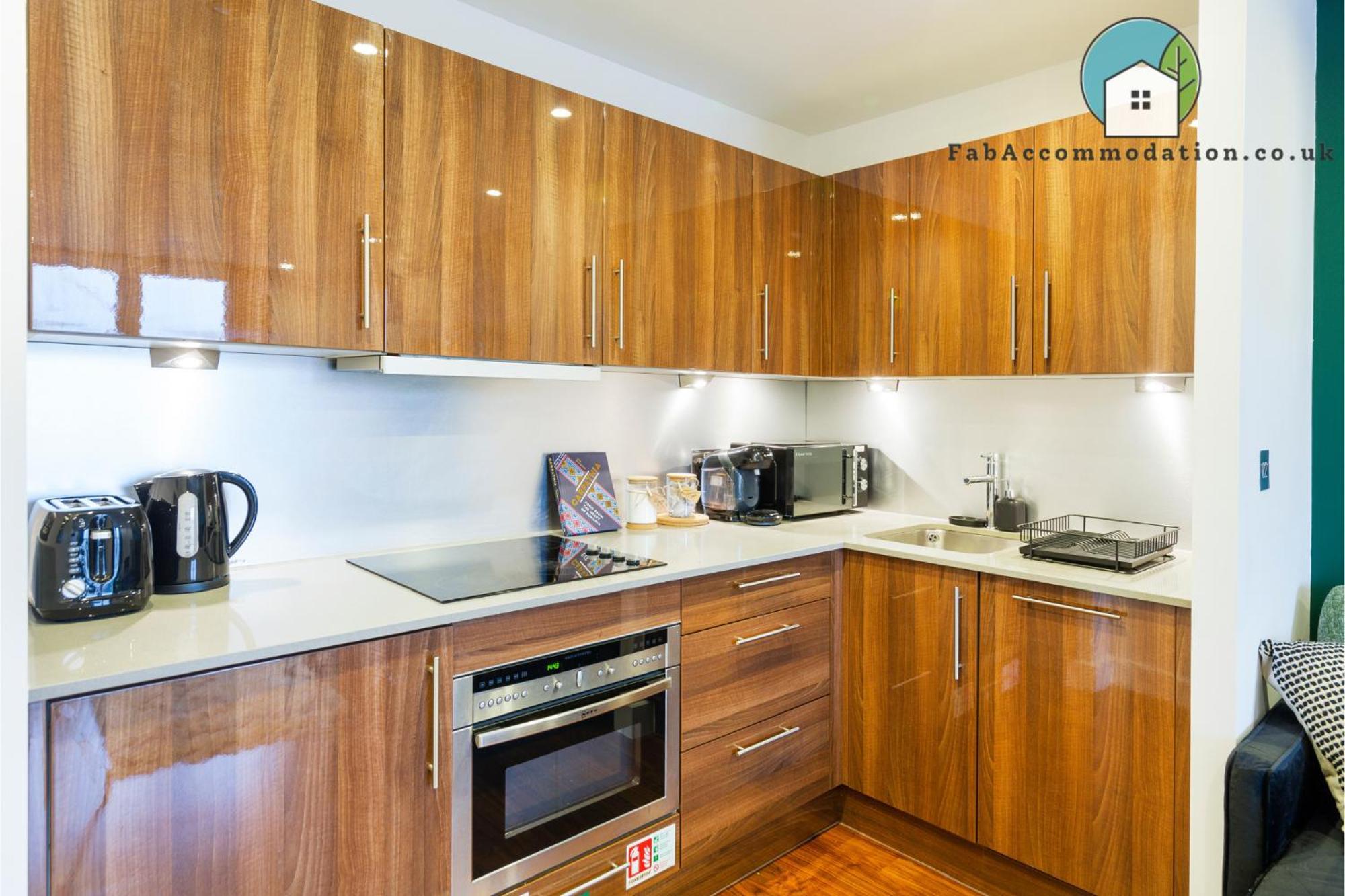 Amazing Flat-Parking Available-By Fabaccommodation Cardiff Exterior foto
